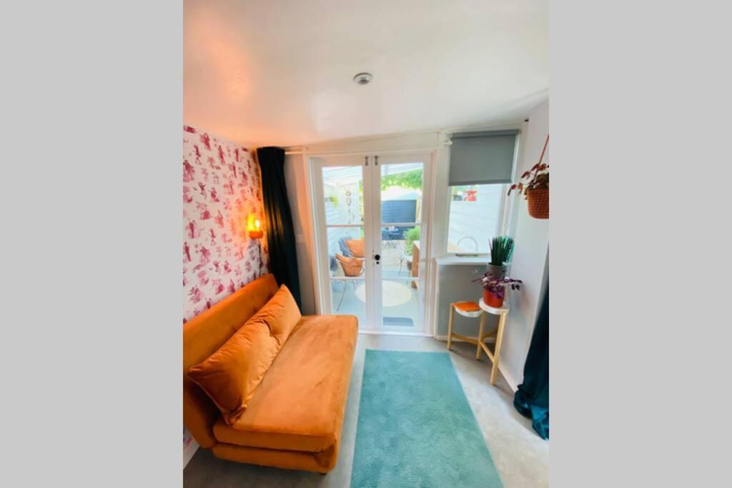 The Yellow Door Whitstable - Peaceful Retreat Close To Beach Exterior foto